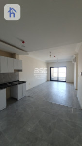 Cozy apartment with city views image 6