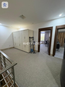 House Opposite Garden Image 14