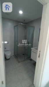 Spacious 2 BR Apartment Image 8