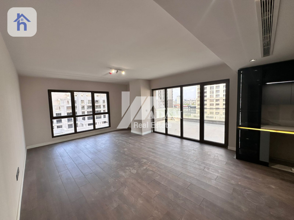 Modern Apartment with Spacious Terrace