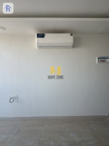 Modern one bedroom apartment for sale Image 4