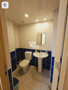 Bright and Spacious 7th Floor Apartment Image 18