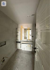 Luxurious Apartment in Rami Towers Image 12