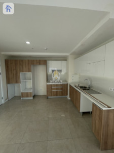 High Floor Apartment with Stunning Views image 4
