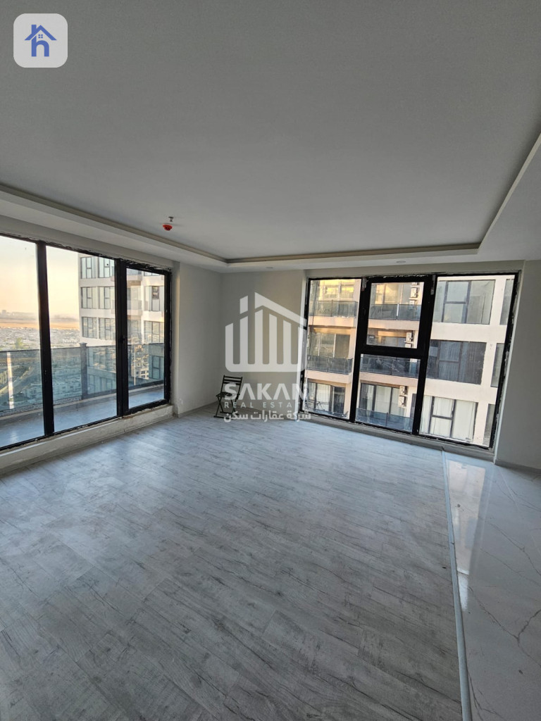 Corner Apartment
