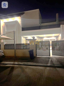 Modern House image 1
