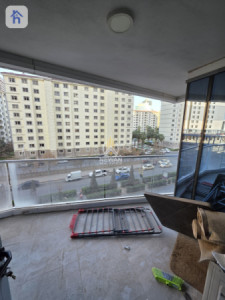 Spacious 3BR Apartment image 8