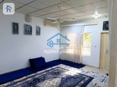 One Floor House Image 4