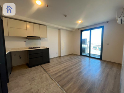 Cozy Apartment with Monthly Income image 2