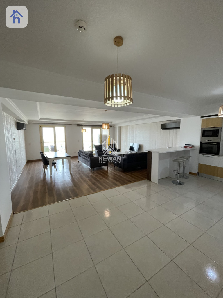 Luxurious Furnished Apartment in Roya Tower