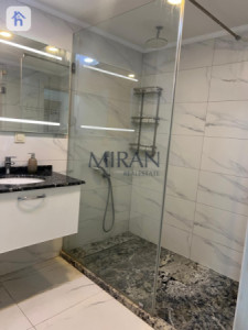 Cozy Studio Apartment in Star Towers Image 4