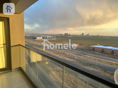Modern Apartment in Prime Location Image 7