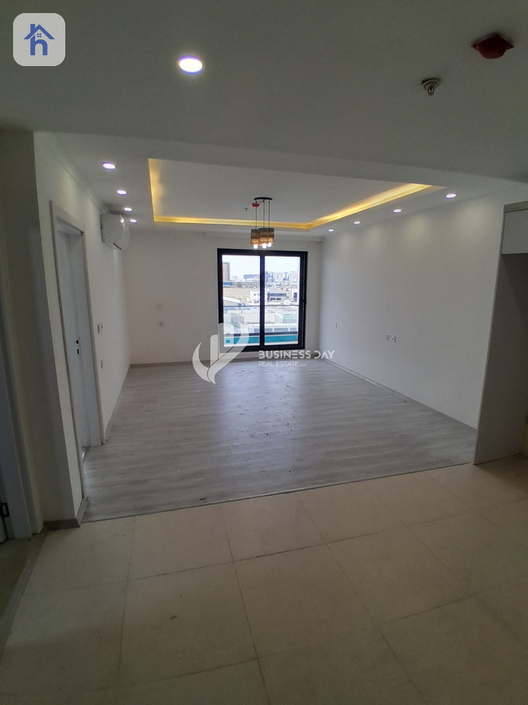 Chic Apartment with Spacious Room