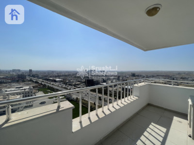 Spacious Apartment with Stunning Views Resim 7