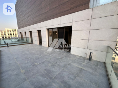 Elegant 2-BR Apartment with Terrace Image 13