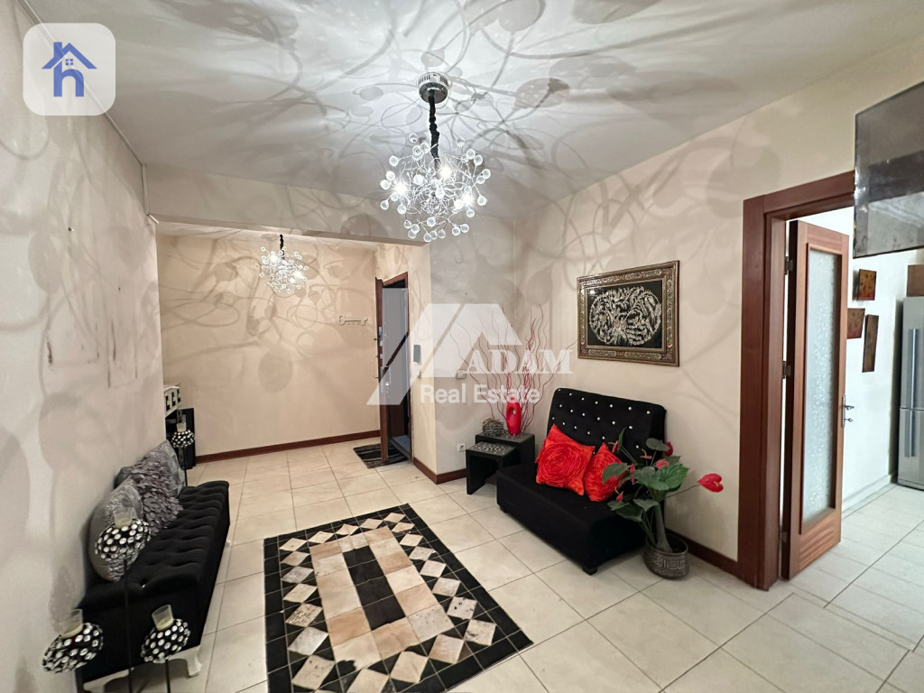 Charming 275m² Apartment for Rent