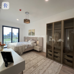 Modern living space in Salam Residence image 3