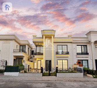 Spacious House in Hiwa City — 1