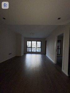 Bright and Spacious One Bedroom Apartment image 9