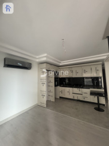 Studio Apartment image 1