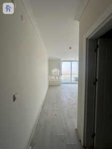 Studio apartment with airport view image 2