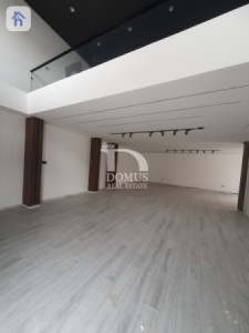 Commercial House in Italian Village 1 image 13