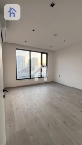Modern House Image 13