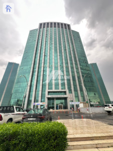 ئۆفیسی مۆبیلیات لە ئیمپایەر بزنس تاوەرز وێنە 4