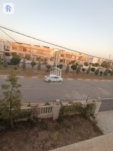 Spacious House for Rent Resim 23