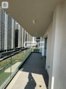 Spacious Apartment in Rami Towers image 3