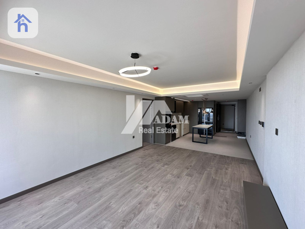 Luxurious High-rise Apartment for Rent