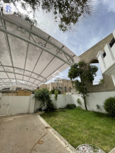 Spacious 4 Bedroom House in Mantkawa Image 3