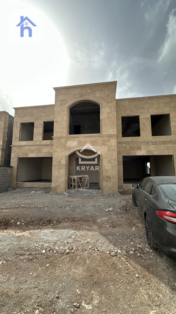 Spacious House in Spanish Village 2