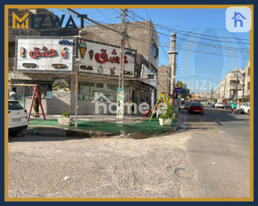 Spacious House with Shops image 2