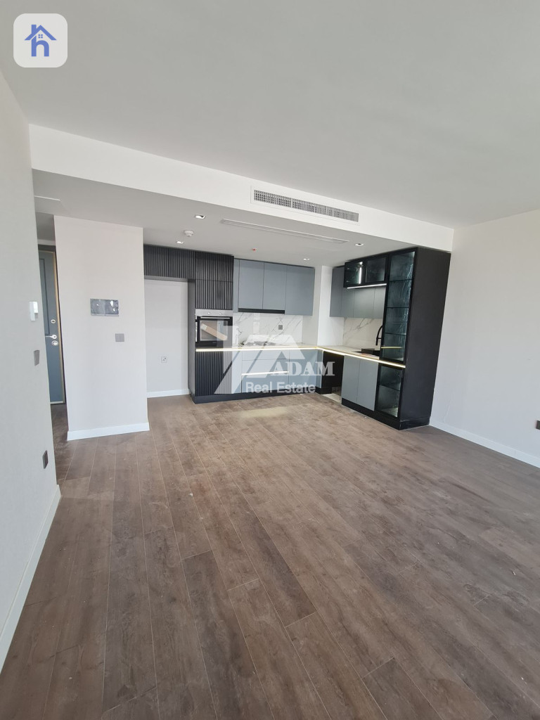 Chic One-Bedroom Apartment with Spacious Living Area