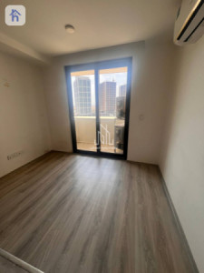 Cozy 1-Bedroom Apartment in Life Towers image 2