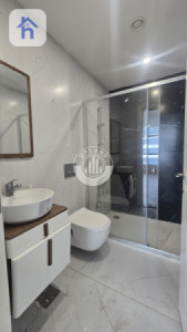 Bright Modern Apartment with 2 Bedrooms Resim 11