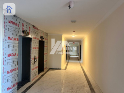 Modern 2-Bedroom Apartment Image 18