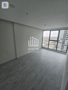 Modern Apartment with Stunning Views image 7