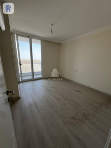 Modern Apartment Image 3