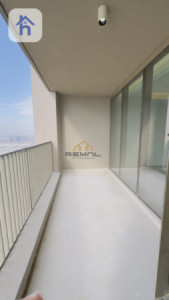 Spacious Apartment in Cavalli Tower Image 14