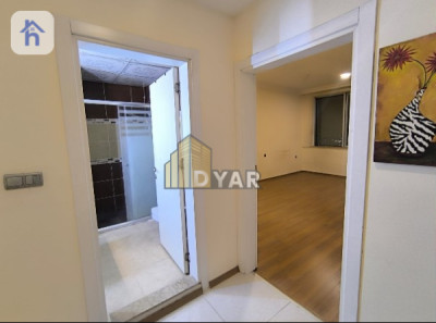 Contemporary High-rise with Three Bedrooms Image 7