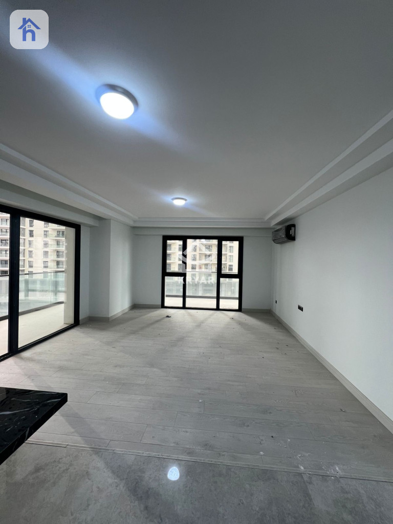 شوقەیەکی نایاب لە ڕامی تاوەرز وێنە 2