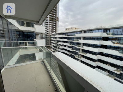 Modern 3-bedroom apartment in Star Towers image 10