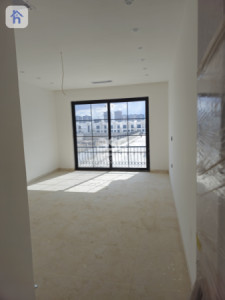 Spacious 4-Bedroom Home in Zaner City Image 3
