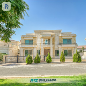 Villa for sale in the American Village image 1