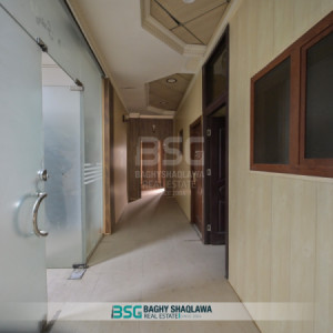 Building for sale on a main 60-meter street opposite the Yellow Hall Resim 7