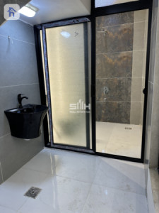 Spacious 4-Bedroom House in Bakhtyari image 8