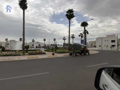 Luxury House image 3