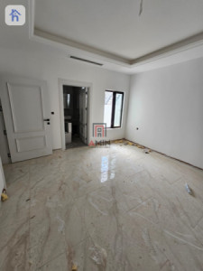 Spacious House with 4 Bedrooms Resim 15